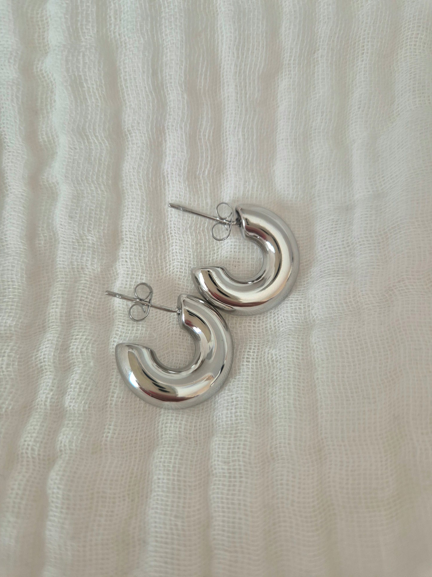 Boucles d’oreilles Lola argentées